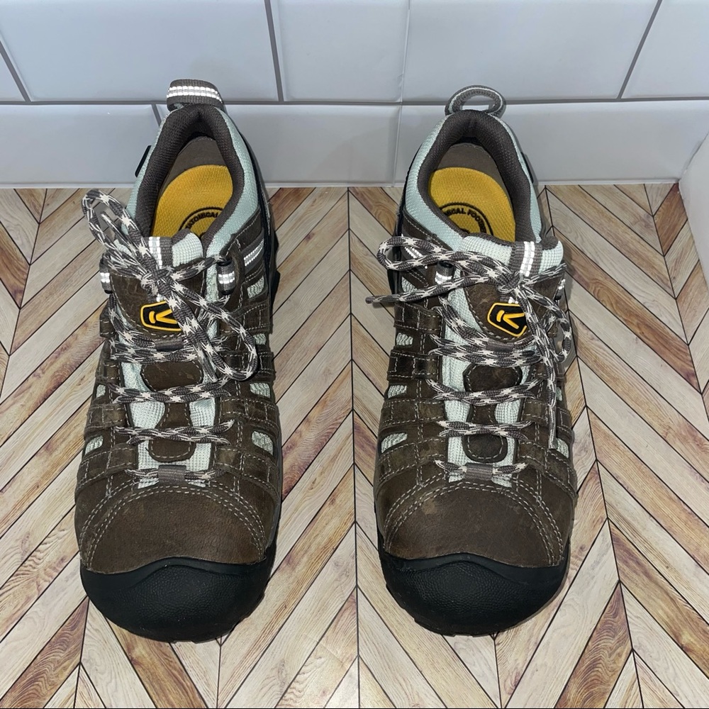 Keen Women’s Flint Steel Toe Non Slip Shoe